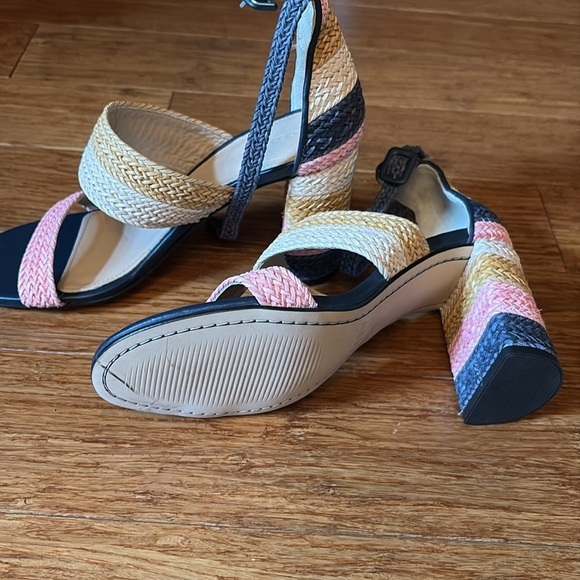 Boden women’s size 39 (8.5) Colorful Strappy Women's chunky heel Sandals - Picture 4 of 7